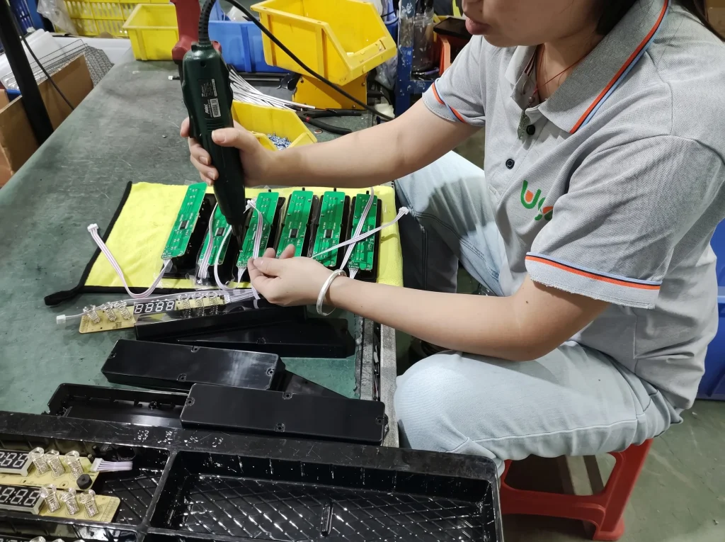 UCK food dehydrator factory assembly line and automated production workshop.